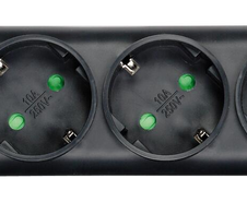 Eaton Steckdosenleiste 4-fach mit Überspannungsschutz und Schalter 1m schwarz (PS4D)