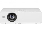 Panasonic PT-LW376 mobiler LCD Beamer 3600 Lumen