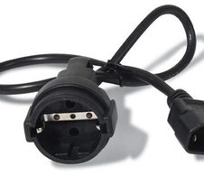 APC AP9880 Netzkabel, C14 auf CEE 7/7 Schuko, 0,6 m