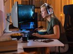 Ergotron HX Monitor Arm mit HD-Gelenk Tischhalterung mit CF-Technologie für 124,46 cm (49") Curved Monitore