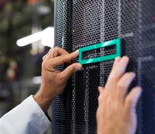 HPE SR932i-p Gen11 P47184-B21