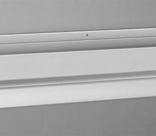 Catch-ball Noteboard Klemmleiste 40 cm selbstklebend, Wandmontage weiß