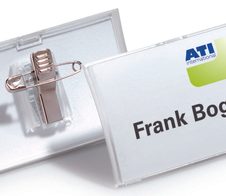 DURABLE Click Fold Namensschilder transparent 7.5 cm x 4 cm
