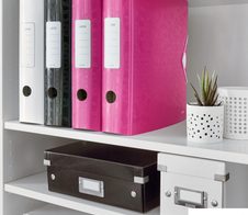 LEITZ Ordner Rückenbreite 8.2 cm DIN A4 Kunststoff pink