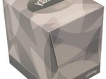 Kleenex® Kosmetiktücherbox 2-lagig