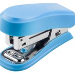 novus Heftgerät blau