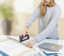 novus Handtacker schwarz-rot