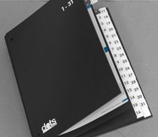 dots Pultordner DIN A4 32 Taben schwarz