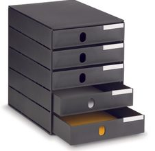 schwarz