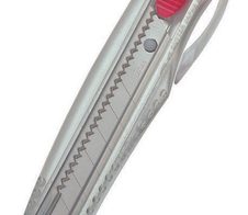 NT Cuttermesser 18 mm rot