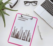 LEITZ Klemmbrett DIN A4 pink