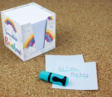 RNK-Verlag Zettelbox mehrfarbig inkl. ca. 900 Notizzettel