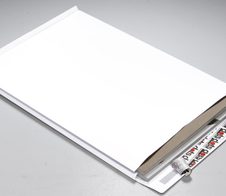 dots Faltentaschen DIN B4 extraweiß