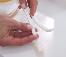 tesa Dichtungsbänder Universal 15 mm x 6 m weiß