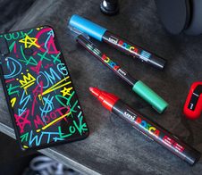 uni-ball POSCA PC-5M Acrylstift 1.8 - 2.5 mm Rot