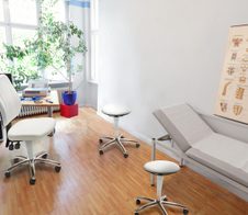 bimos Hocker Kunstleder schwarz