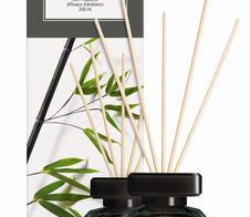 ipuro Raumduft ESSENTIALS black bamboo herb 200 ml