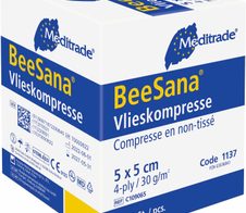 Meditrade® Vlies-Kompressen BeeSana® 5 cm x 5 cm