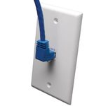 Eaton Tripp Lite Series Up-Angle Cat6 Gigabit Molded UTP Ethernet Kabel (RJ45 Right-Angle Up M zu RJ45 M), Blue, 10 ft. (3.05 m)