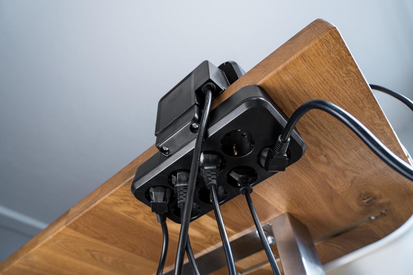 brennenstuhl estilo Duplex USB 10-fach Tischsteckdose schwarz