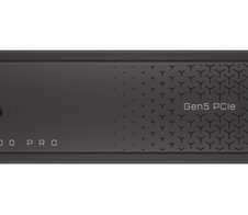 Corsair MP700 PRO 2 TB M.2 PCI Express 5.0 NVMe 3D TLC NAND