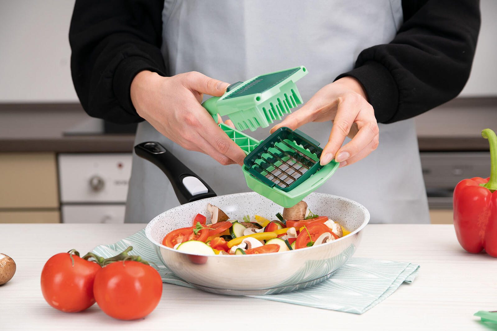 Genius Nicer Dicer Quick Pro Gemüseschneider manuell
