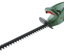 BOSCH Akku-Heckenschere EasyHedgeCut 18V-52-13 mit Ladegerät