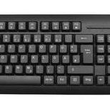 MediaRange MROS114 kabelgebundene USB-Tastatur mit Kartenleser - Schwarz