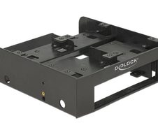 DeLOCK Installation Frame Laufwerksschachtadapter - 5,25" bis 1 x 3,5" und 2 x 2,5" - Schwarz