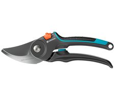 GARDENA PremiumCut Pro Gartenschere für frisches Holz