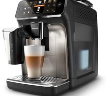 Philips 5400 Series Kaffeevollautomat EP5447/90 mit Milchaufschäumer