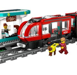 LEGO® City Straßenbahn mit Haltestelle