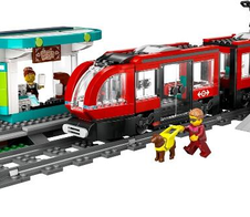 LEGO® City 60423 Straßenbahn mit Haltestelle