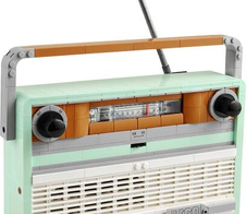 LEGO® Icons 10334 Retro-Kofferradio