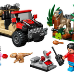 LEGO® Jurassic World Raptor: Verfolgungsjagd mit dem Geländewagen