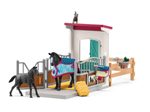 Schleich® Pferdebox mit Stute und Fohlen 42611