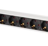 Digitus Aluminium Steckdosenleiste, 7-fach mit Leitungsschutzschalter