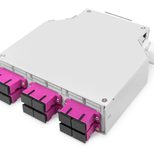 Digitus LWL-Hutschienenbox, MM-OM4, bestückt, mit SC-Adapter und Pigtail