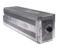 APC Symmetra LX SYBT5 120V Batteriemodul für Server, Netzwerke und Telekommunikation
