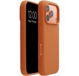 Accezz Liquid Silikoncase mit MagSafe für das Apple iPhone 18 Pro / 17 Pro - Orange